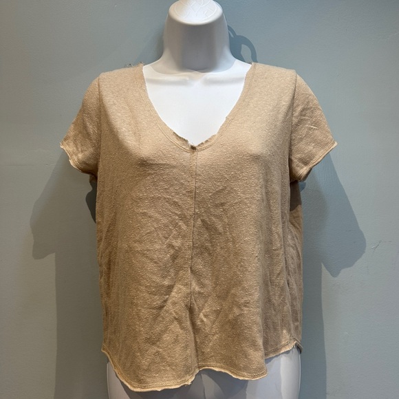 Project Social T Tops - PST Project Social T Los Angeles Casual Tan Cream V-Neck Small